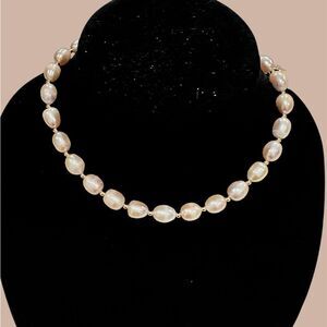 TORY BURCH PEARLS SUBTLE COLORS NECKLACE WITH BALL CLASP AND ACCENT DIAMOND.